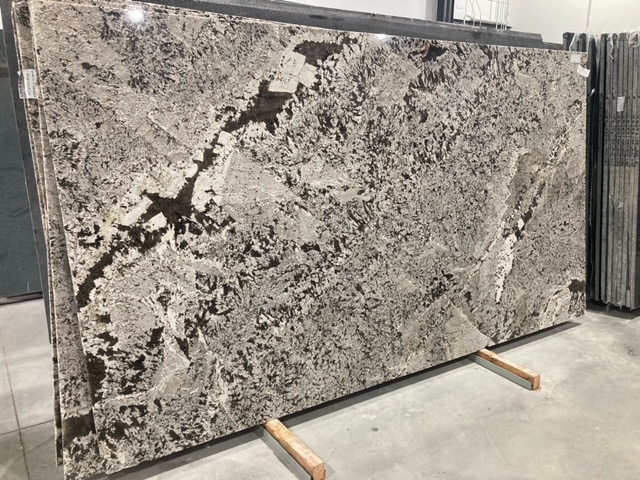 Aspen White 3cm Polished Granite #220715-O (MGO)