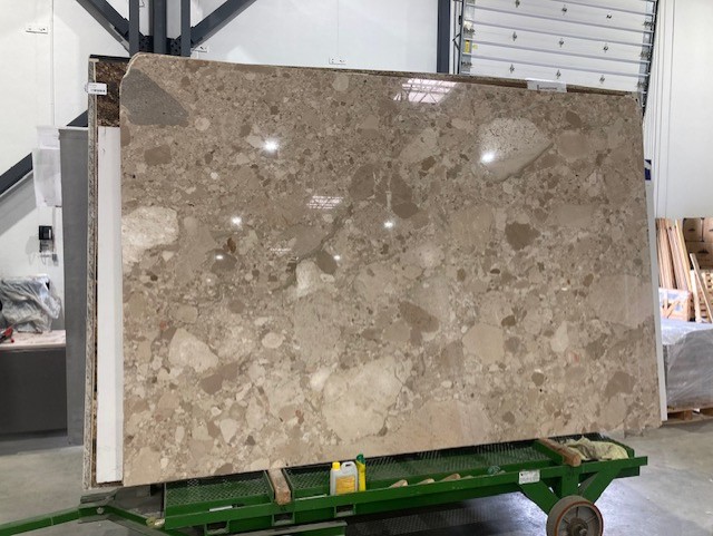 Matera 2cm Polished Marble #250806-O (FAV)